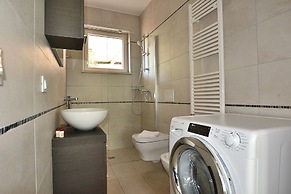 Villa Lisi With Pool