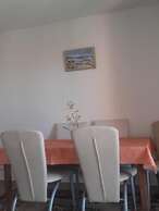 Apartments Smilje & Maslina