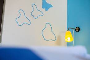 Victorious VIScovery Red