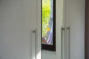 Victorious VIScovery Red