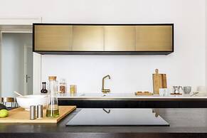 Macchi Master Guest apartment