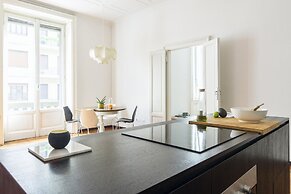 Macchi Master Guest apartment