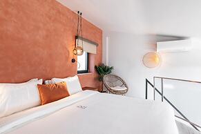 Cocooning Suites by Blue Carpet