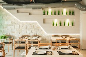 Cocooning Suites by Blue Carpet