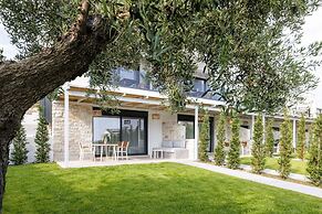 Cocooning Suites by Blue Carpet