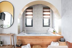 Cocooning Suites by Blue Carpet