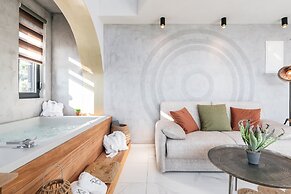 Cocooning Suites by Blue Carpet