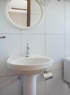 OYO M&J Hotel