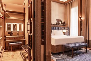 Iniala Harbour House