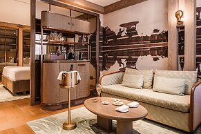 Iniala Harbour House