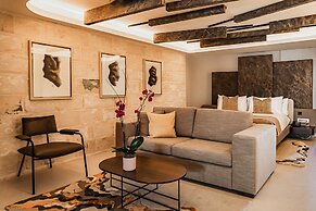 Iniala Harbour House