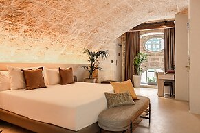 Iniala Harbour House