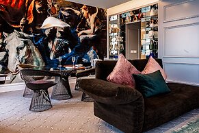 Iniala Harbour House