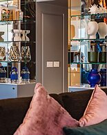 Iniala Harbour House