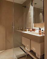 Iniala Harbour House