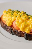 Iniala Harbour House