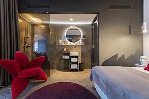 Iniala Harbour House