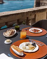 Iniala Harbour House