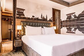 Iniala Harbour House