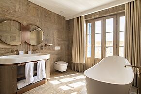 Iniala Harbour House