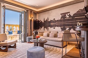 Iniala Harbour House