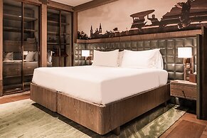 Iniala Harbour House