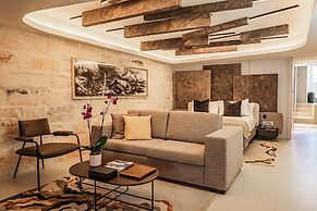 Iniala Harbour House