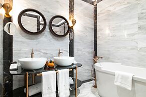 Iniala Harbour House