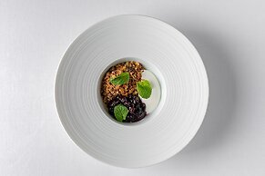 Iniala Harbour House