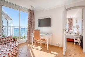 Roc Hotel