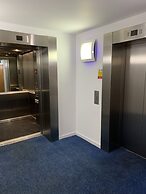 Remarkable 2-bed Apartment