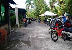 Lembin Village Resort