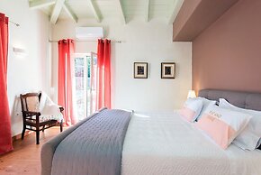 Villa Al'Azraa  by CorfuEscapes