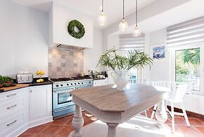 Villa Al'Azraa  by CorfuEscapes