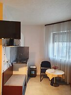 Hotel - Pension - Weller