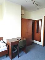 Hotel - Pension - Weller