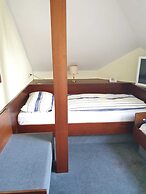 Hotel - Pension - Weller