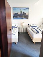 Hotel - Pension - Weller