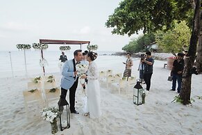 Samed Tropical Resort