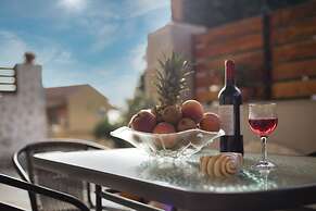 Liz Apartment  by CorfuEscapes