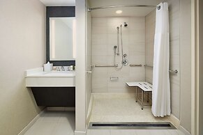 Hilton Charlotte Airport