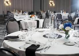 Hilton Charlotte Airport