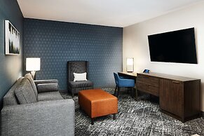 Hilton Charlotte Airport