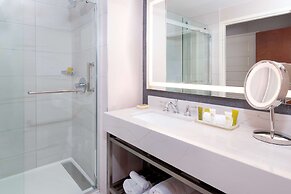 Hilton Charlotte Airport