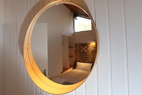 Cosy Modern Nordic Lodge w/ Loch View & Log Burner