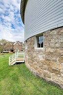 Round Barn Farm B & B Event Center