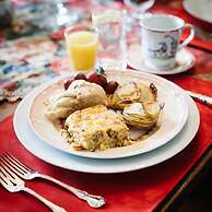 Round Barn Farm B & B Event Center