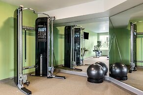 WoodSpring Suites Colton
