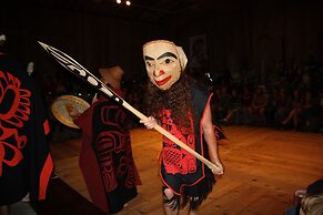 Haida House at Tllaal