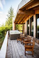 Haida House at Tllaal